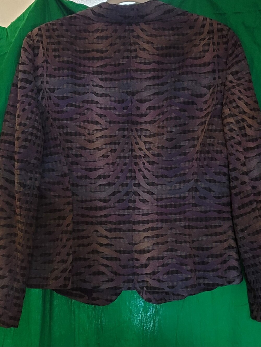 Women’s Patterned Wave-Stripe Jacket - Purple/Black